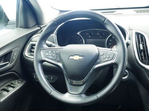 Used 2020 Chevrolet Equinox LT image 24