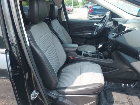 Used 2019 Ford Escape SE AWD/4WD image 26