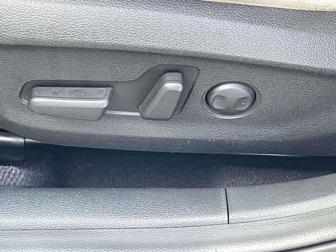 Used 2017 Hyundai Sonata Sport w/ Value Edition Package 02 FWD image 16