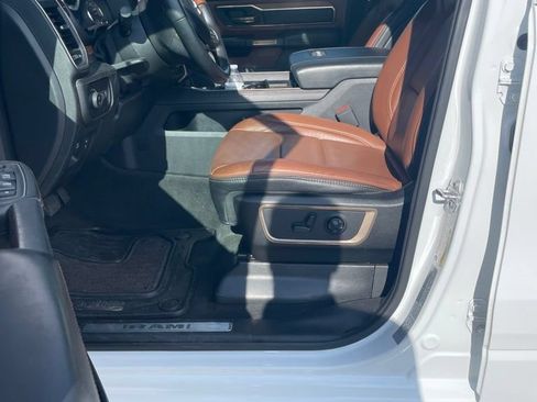 Used 2020 RAM 1500 Limited AWD/4WD image 2