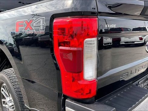 Used 2018 Ford F250 Lariat w/ Lariat Value Package image 30