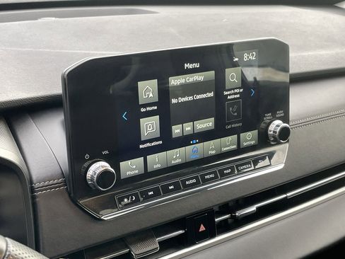 Used 2025 Mitsubishi Outlander SEL image 32