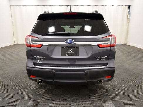 Used 2025 Subaru Ascent Touring AWD/4WD image 6