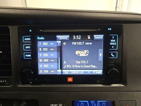 Used 2017 Toyota Sienna Limited Premium AWD/4WD image 26