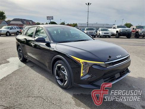 New 2025 Kia K4 EX image 1