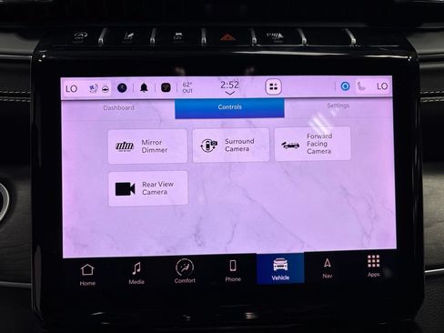 Used 2025 Jeep Grand Cherokee Limited w/ Luxury Tech Group II AWD/4WD image 20