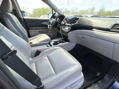 Used 2019 Honda Pilot Touring image 44
