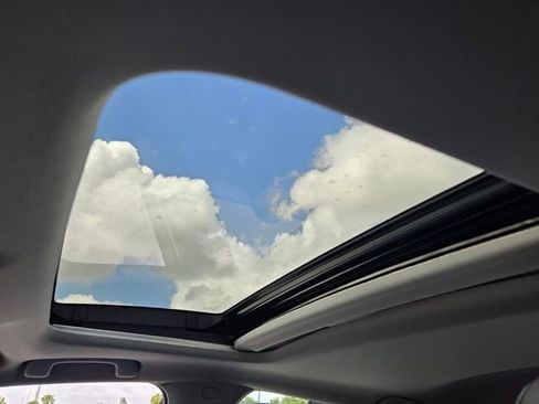 Certified 2025 Acura Integra FWD image 17