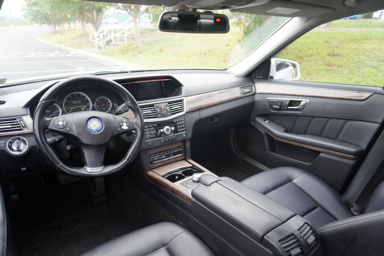 Used 2011 Mercedes-Benz E 350 4MATIC Sedan image 15