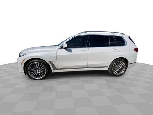 Used 2022 BMW X7 xDrive40i w/ Premium Package AWD/4WD image 7