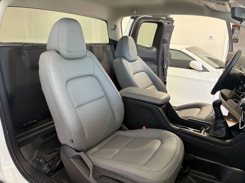 Used 2017 Chevrolet Colorado 2WD Extended Cab image 28