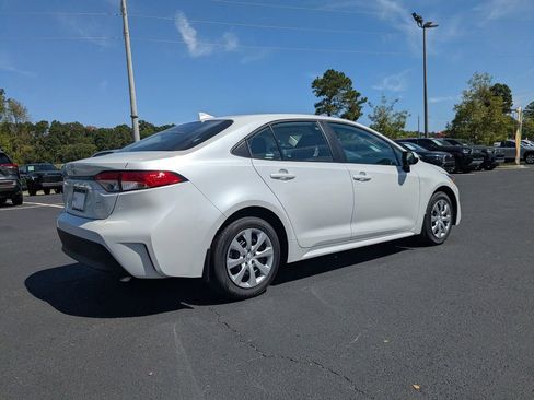 New 2026 Toyota Corolla LE image 4
