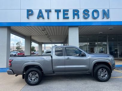 Used 2025 Nissan Frontier SV w/ SV Convenience Package