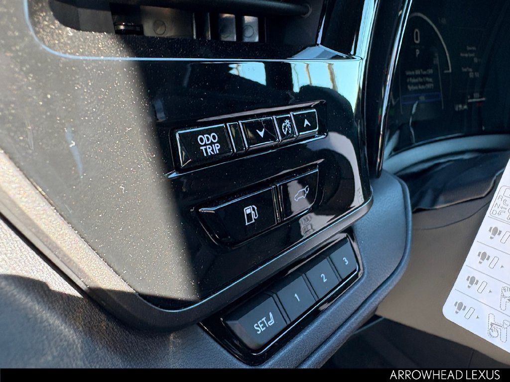 New 2026 Lexus TX 500h AWD w/ Technology Package image 18