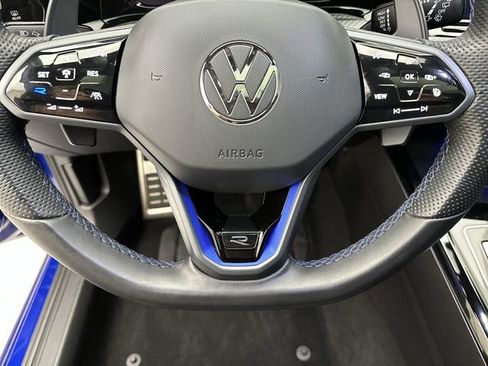 Used 2023 Volkswagen Golf R AWD/4WD image 16