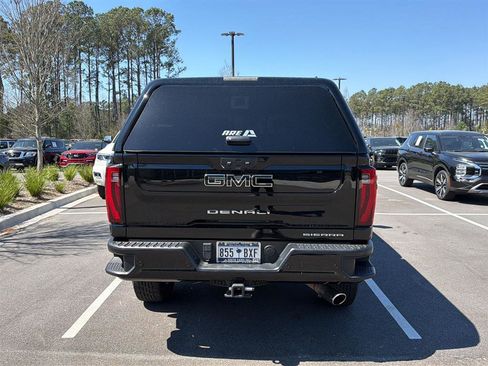 Used 2024 GMC Sierra 2500 Denali w/ Denali Reserve Package image 7
