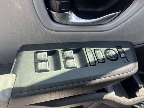 Used 2023 Honda Pilot LX image 14
