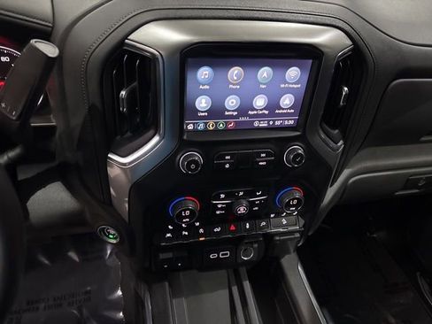 Used 2021 Chevrolet Silverado 1500 LTZ w/ Technology Package AWD/4WD image 23