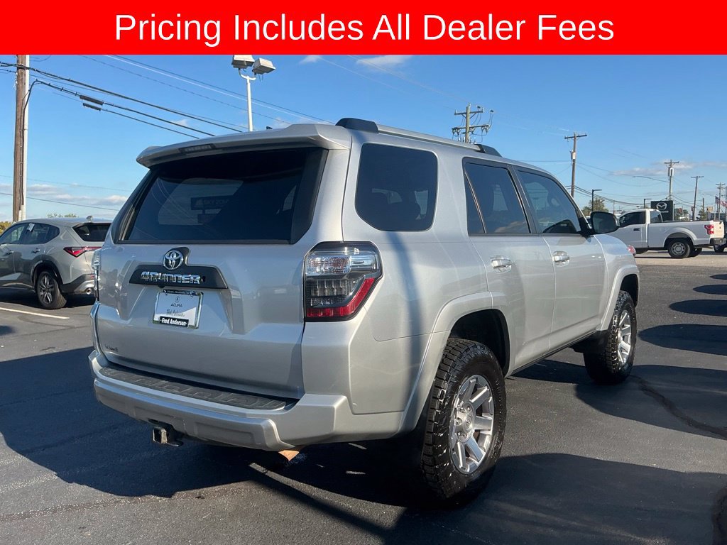 Used 2015 Toyota 4Runner Trail AWD/4WD image 5