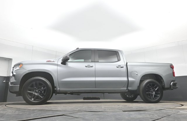 Used 2023 Chevrolet Silverado 1500 RST w/ Z71 Off-Road Package AWD/4WD image 43