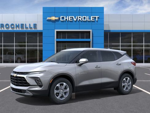 New 2026 Chevrolet Blazer LT AWD/4WD image 2