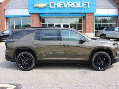Used 2024 Chevrolet Traverse RS