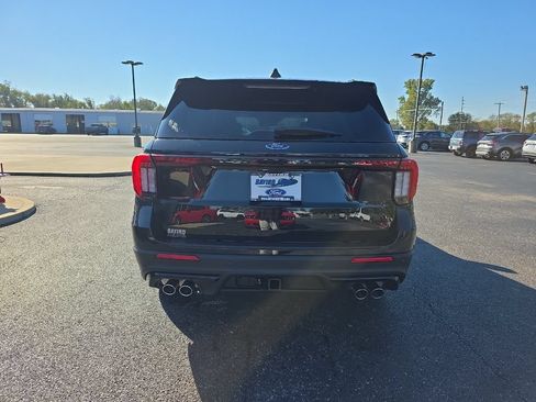 New 2026 Ford Explorer ST AWD/4WD image 7