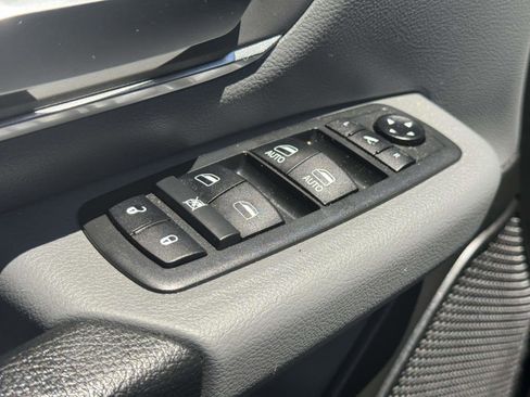 Used 2019 RAM 1500 Big Horn AWD/4WD image 17