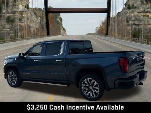 New 2026 GMC Sierra 1500 Denali w/ Denali Reserve Package AWD/4WD image 7