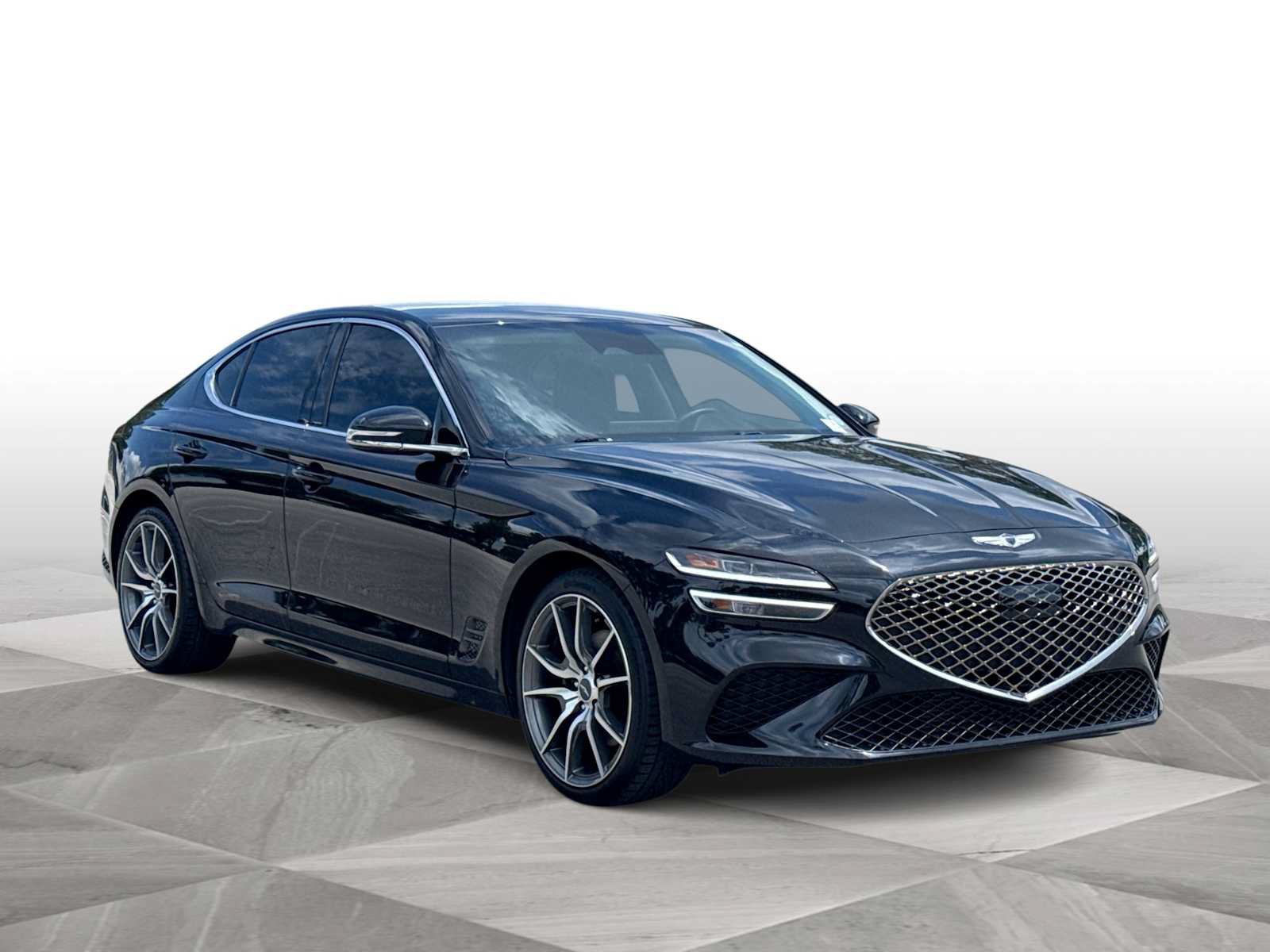 Used 2023 Genesis G70 2.0T RWD image 2