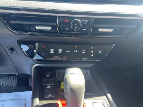 Used 2025 Nissan Kicks SR w/ SR Premium Package AWD/4WD image 25