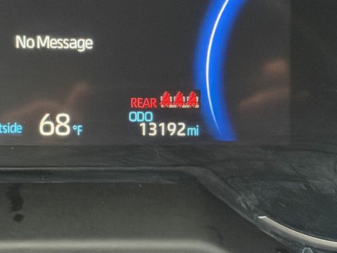 Used 2025 Toyota RAV4 LE image 39