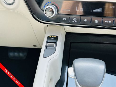 Used 2025 Kia Telluride S FWD image 6