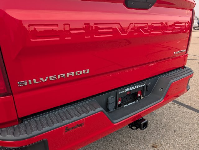 Used 2022 Chevrolet Silverado 1500 Custom AWD/4WD image 28