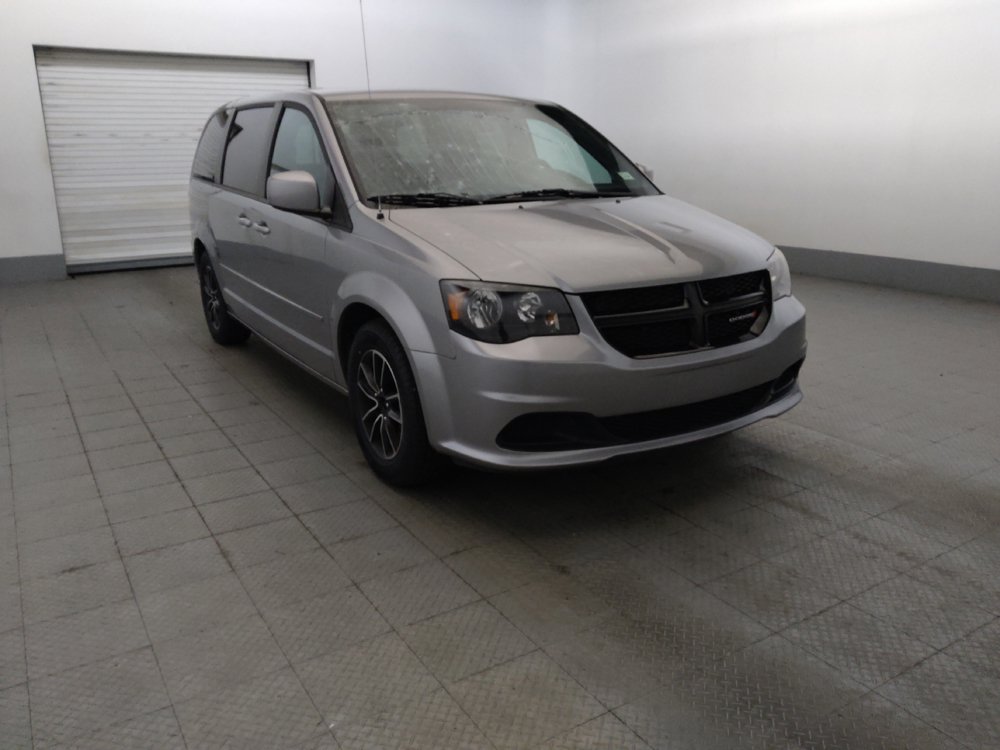 Used 2016 Dodge Grand Caravan SE FWD image 13