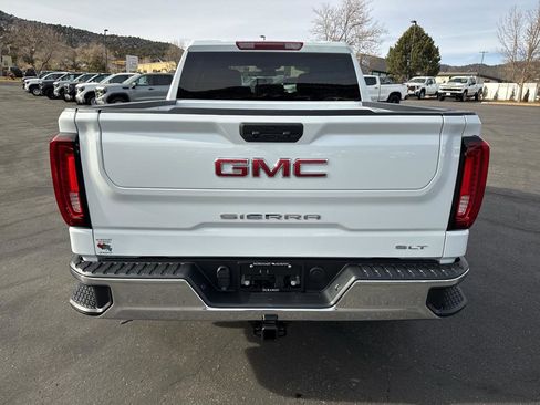 New 2026 GMC Sierra 1500 SLT w/ SLT Convenience Package image 6