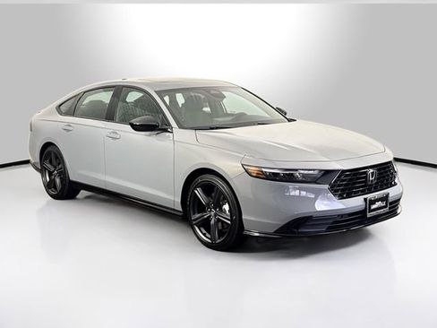 Certified 2025 Honda Accord Sport image 16