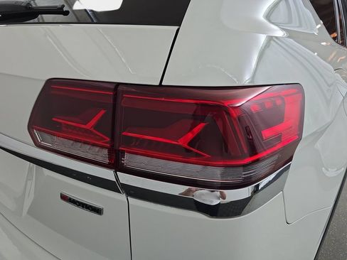 Used 2021 Volkswagen Atlas SE AWD/4WD image 34