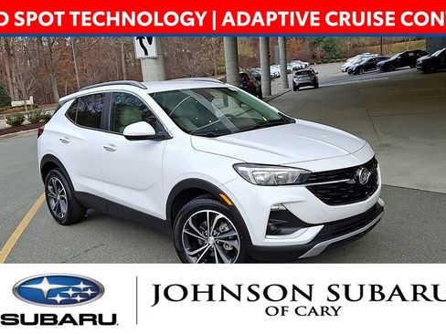 Used 2021 Buick Encore GX Select image 2