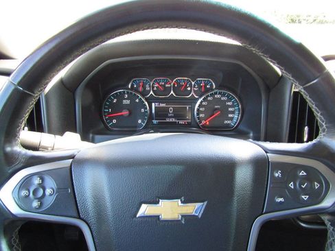 Used 2018 Chevrolet Silverado 1500 LT w/ True North Edition image 12