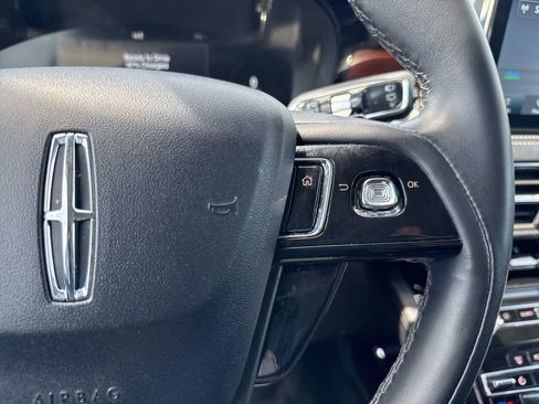 Used 2022 Lincoln Corsair Grand Touring image 16