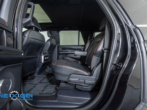 Used 2022 Ford Expedition Max Limited AWD/4WD image 26