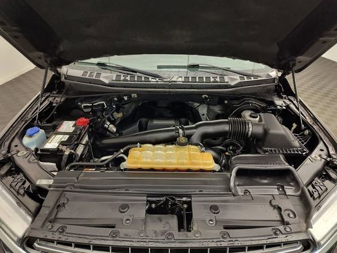 Used 2018 Ford F150 XLT w/ Equipment Group 302A Luxury image 31