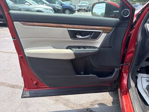 Used 2018 Honda CR-V EX image 11