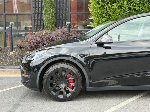 Used 2020 Tesla Model Y Long Range AWD/4WD image 10