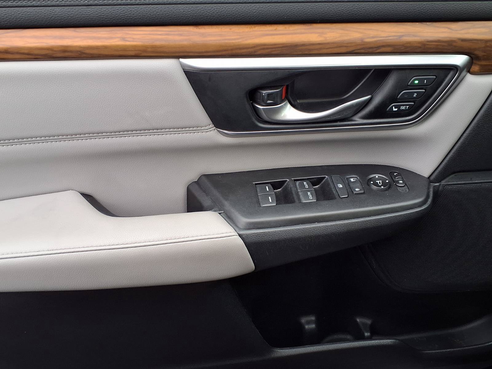 Used 2019 Honda CR-V EX-L image 15