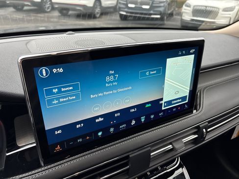 New 2026 Lincoln Corsair Premiere image 19