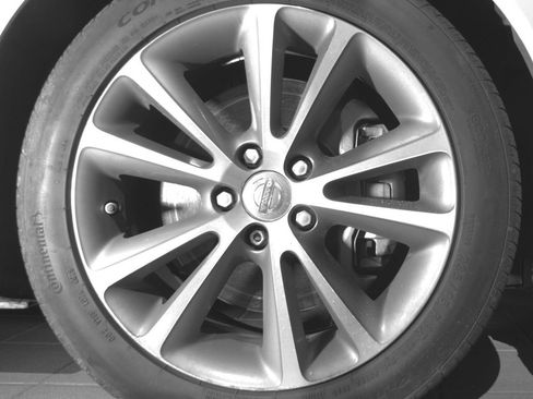 Used 2013 Volvo C70 T5 FWD image 11