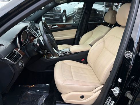 Used 2017 Mercedes-Benz GLS 450 4MATIC w/ Premium Package image 17