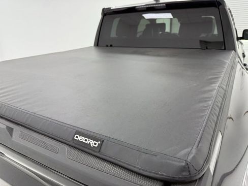 Used 2025 Toyota Tacoma TRD Sport image 15